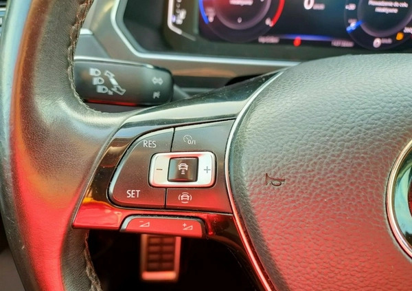 Volkswagen Tiguan cena 95500 przebieg: 143000, rok produkcji 2019 z Ostrołęka małe 562